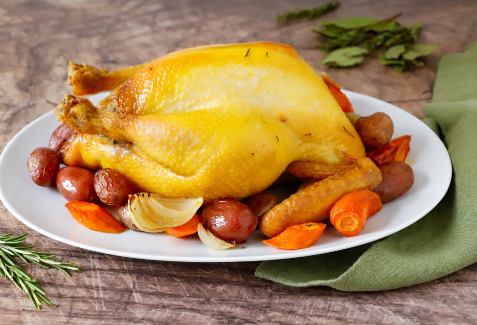 Cappone ripieno, tradizione natalizia a tavola