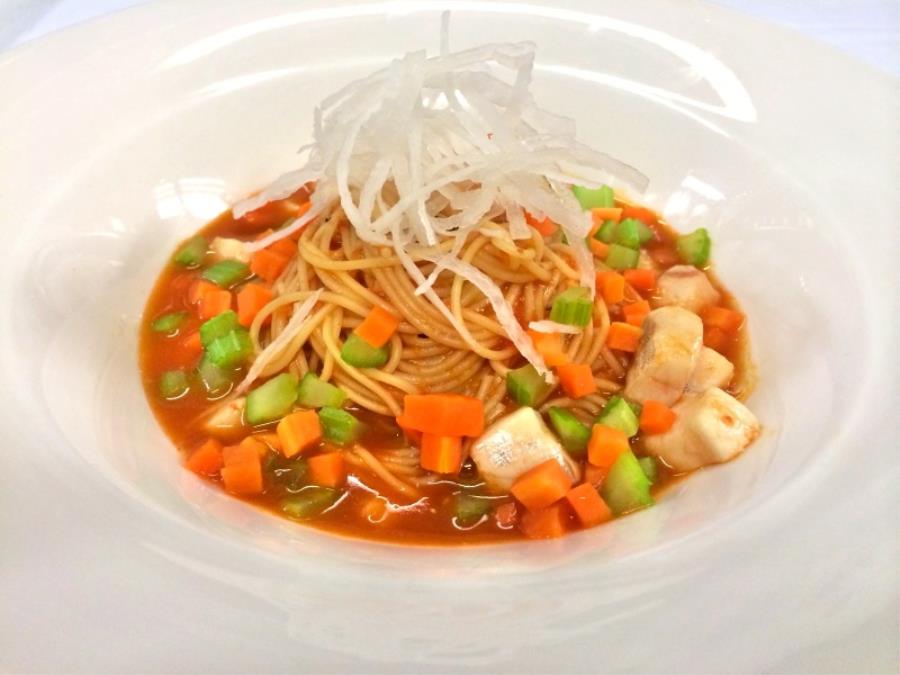 Capellini d?angelo in brodetto di go e verdurine brasate