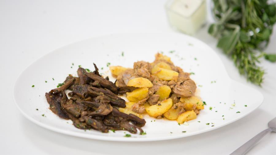 Spezzatino di vitello con patate e funghi porcini