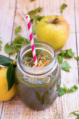 5-smoothie-per-stare-in-forma-in-estate-con-le-prugne-della-california-e-le-ricette-di-teresa-balzano