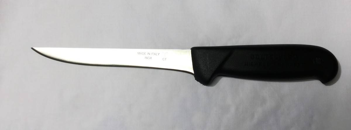 i-coltelli-che-non-devono-mai-mancare-nella-tua-cucina