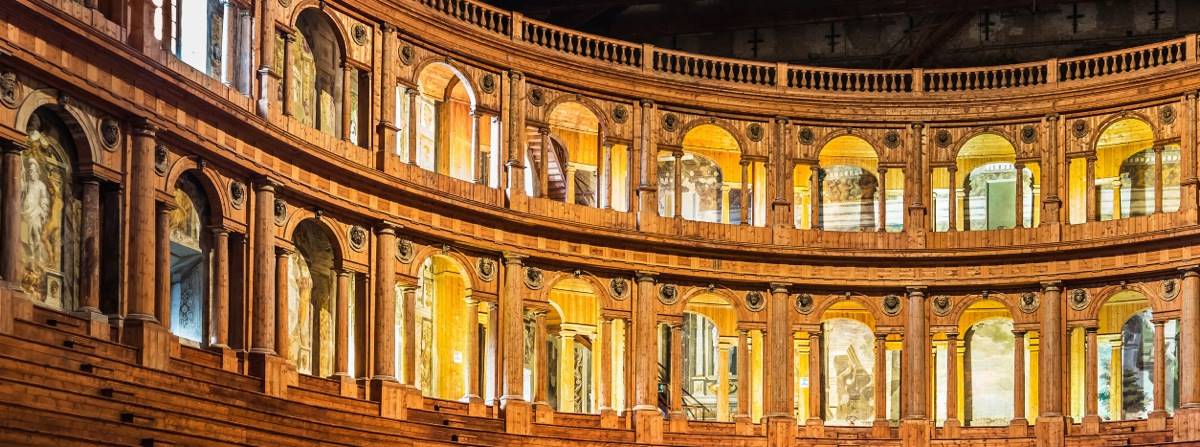 parma-la-citta-ducale-che-vive-di-teatri-prosciutti-e-torte-fritte