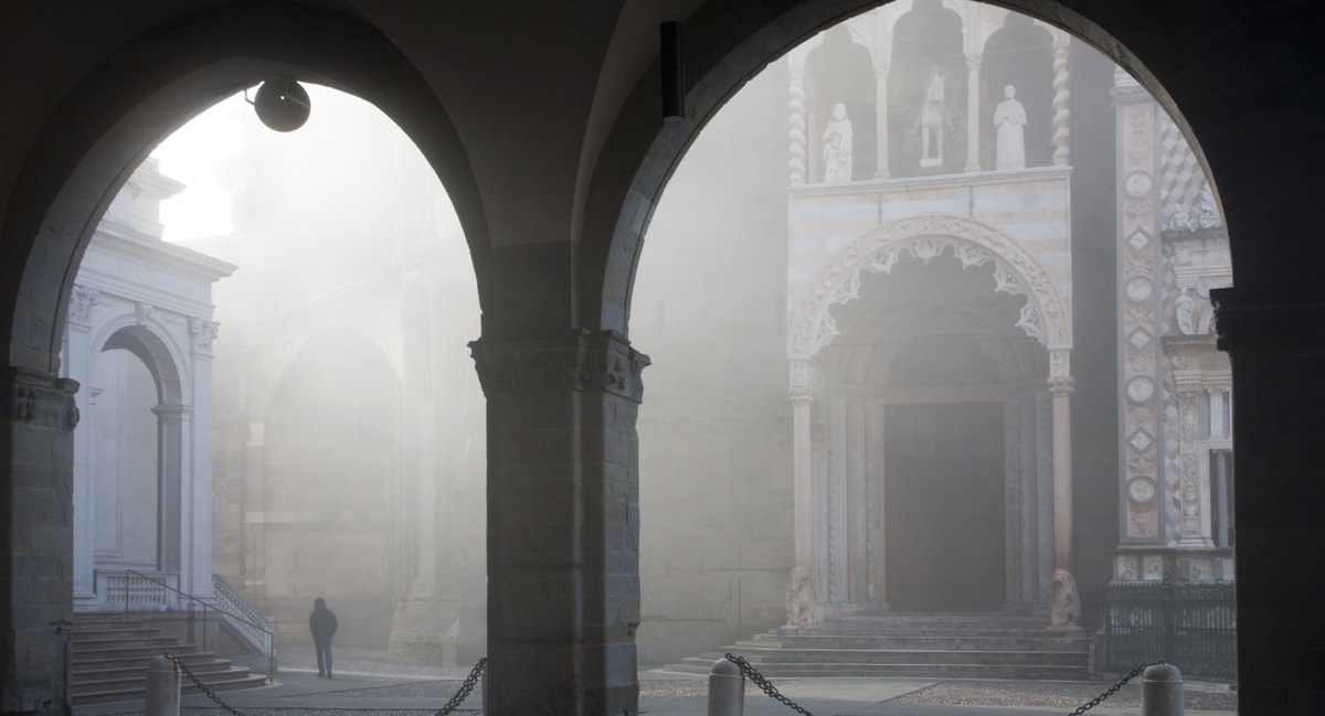 alta-o-bassa-bergamo-e-una-signora