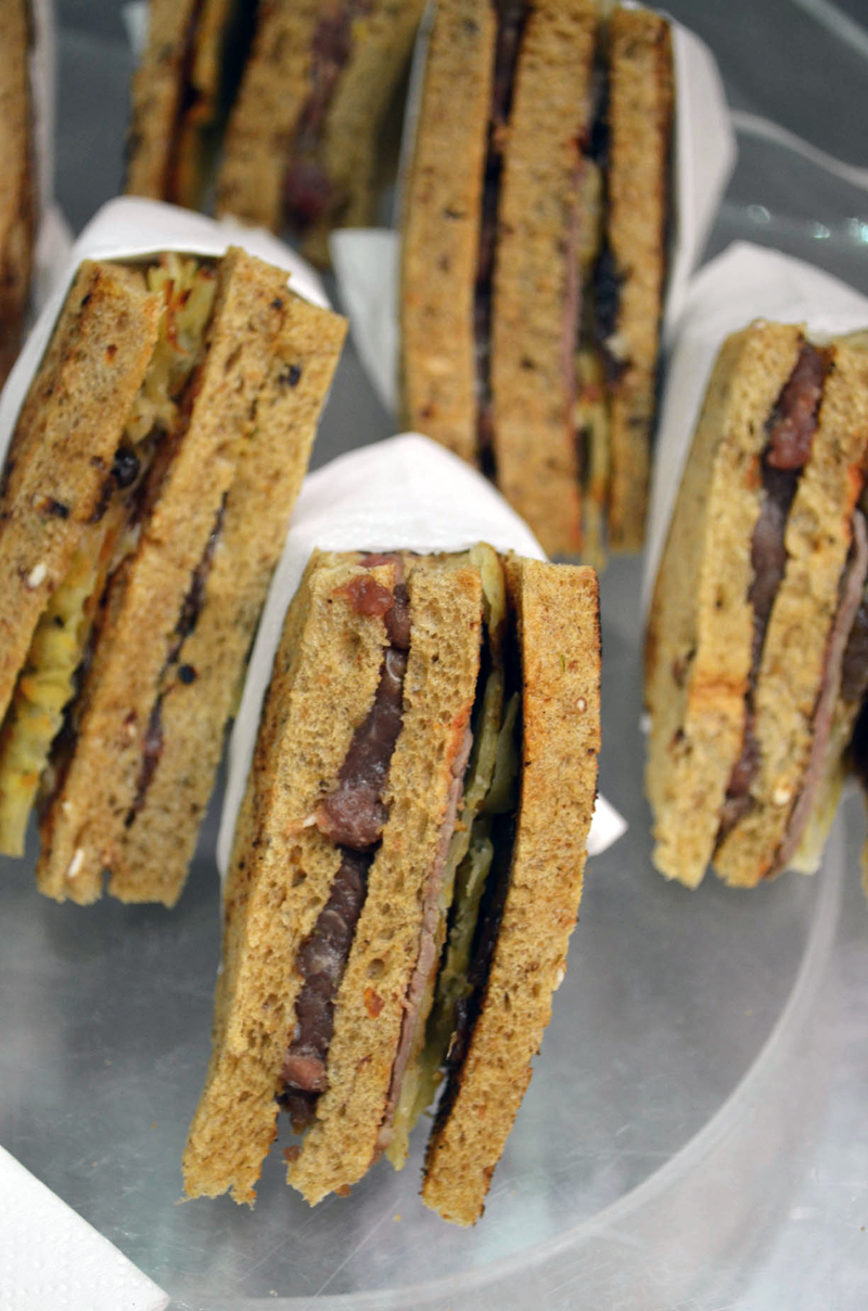 salone-del-gusto-e-terra-madre-il-sandwich-compie-250-anni