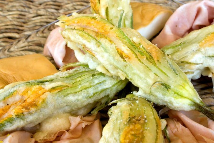 Fiori di zucca fritti - Saporie