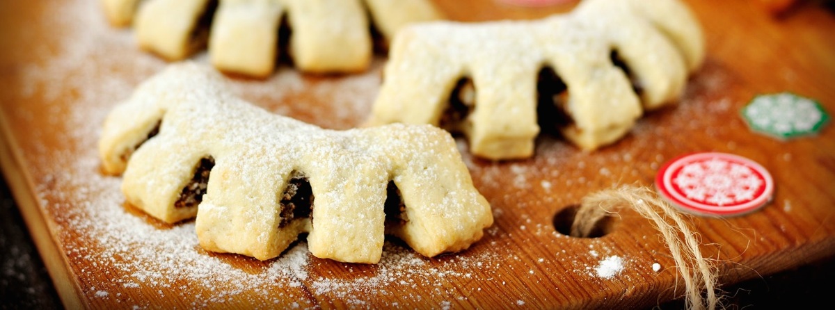 Ricetta Dolci Di Natale Siciliani.Cuddureddi Biscotti Di Natale Siciliani Saporie